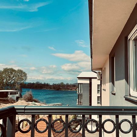 Apartman Miletic Ostrovo Zewnętrze zdjęcie